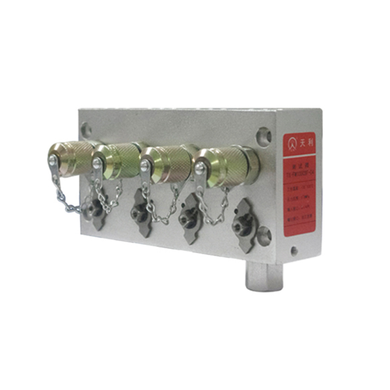 一進(jìn)四出型